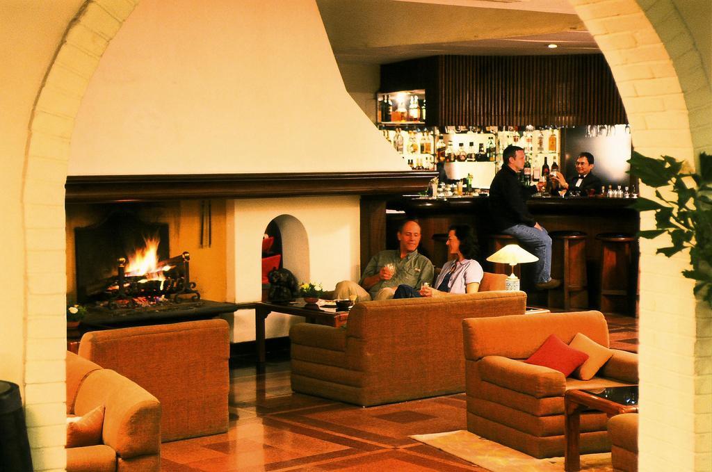 Hotel Shangri-La, Katmandu Zewnętrze zdjęcie