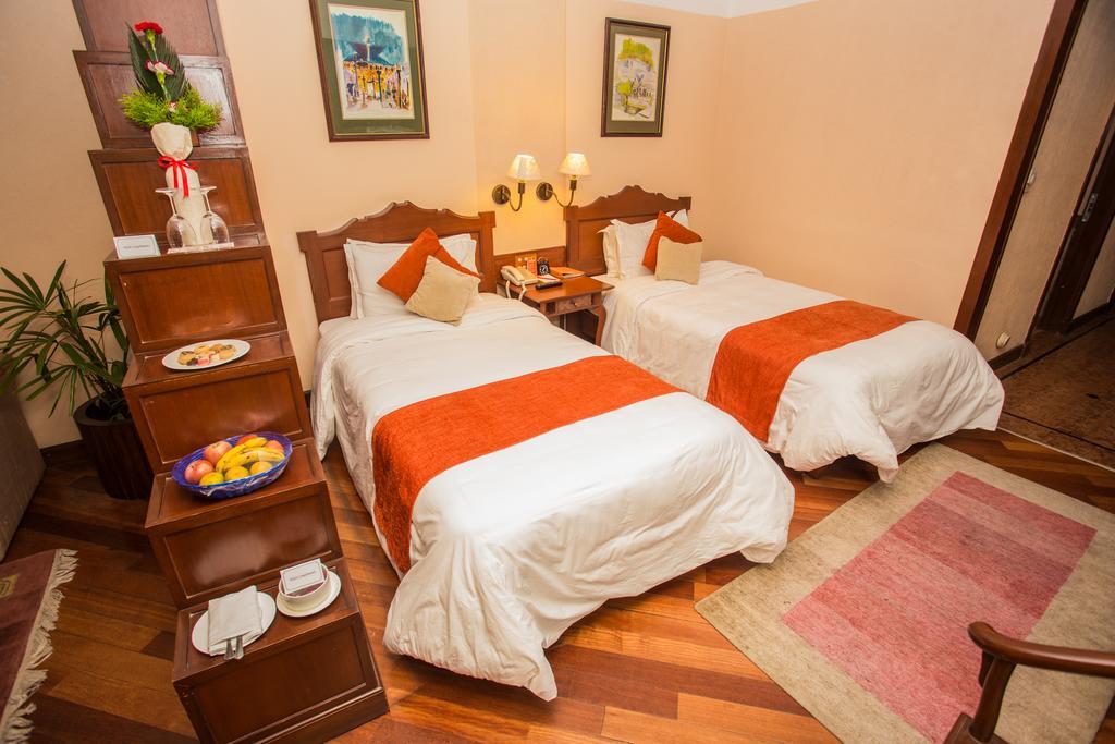 Hotel Shangri-La, Katmandu Zewnętrze zdjęcie