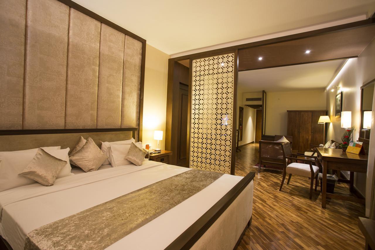 Hotel Shangri-La, Katmandu Zewnętrze zdjęcie