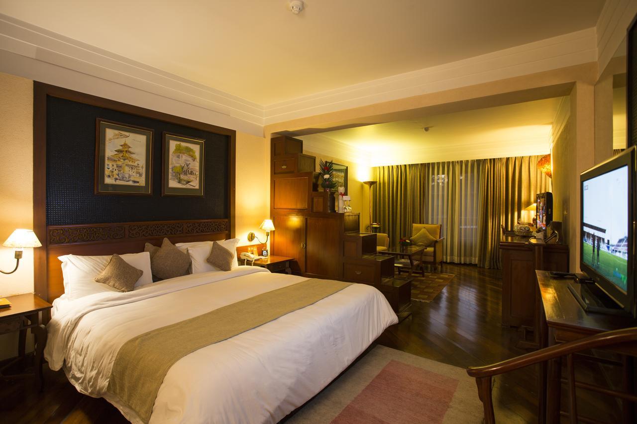 Hotel Shangri-La, Katmandu Zewnętrze zdjęcie