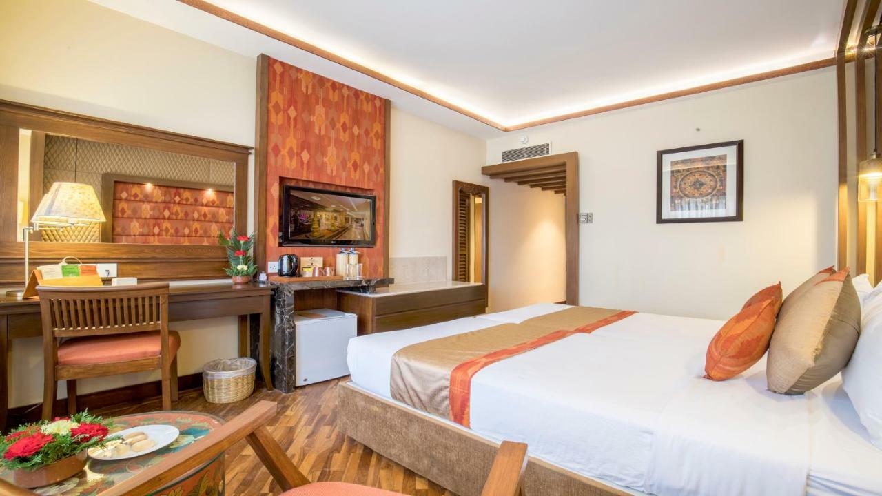 Hotel Shangri-La, Katmandu Zewnętrze zdjęcie
